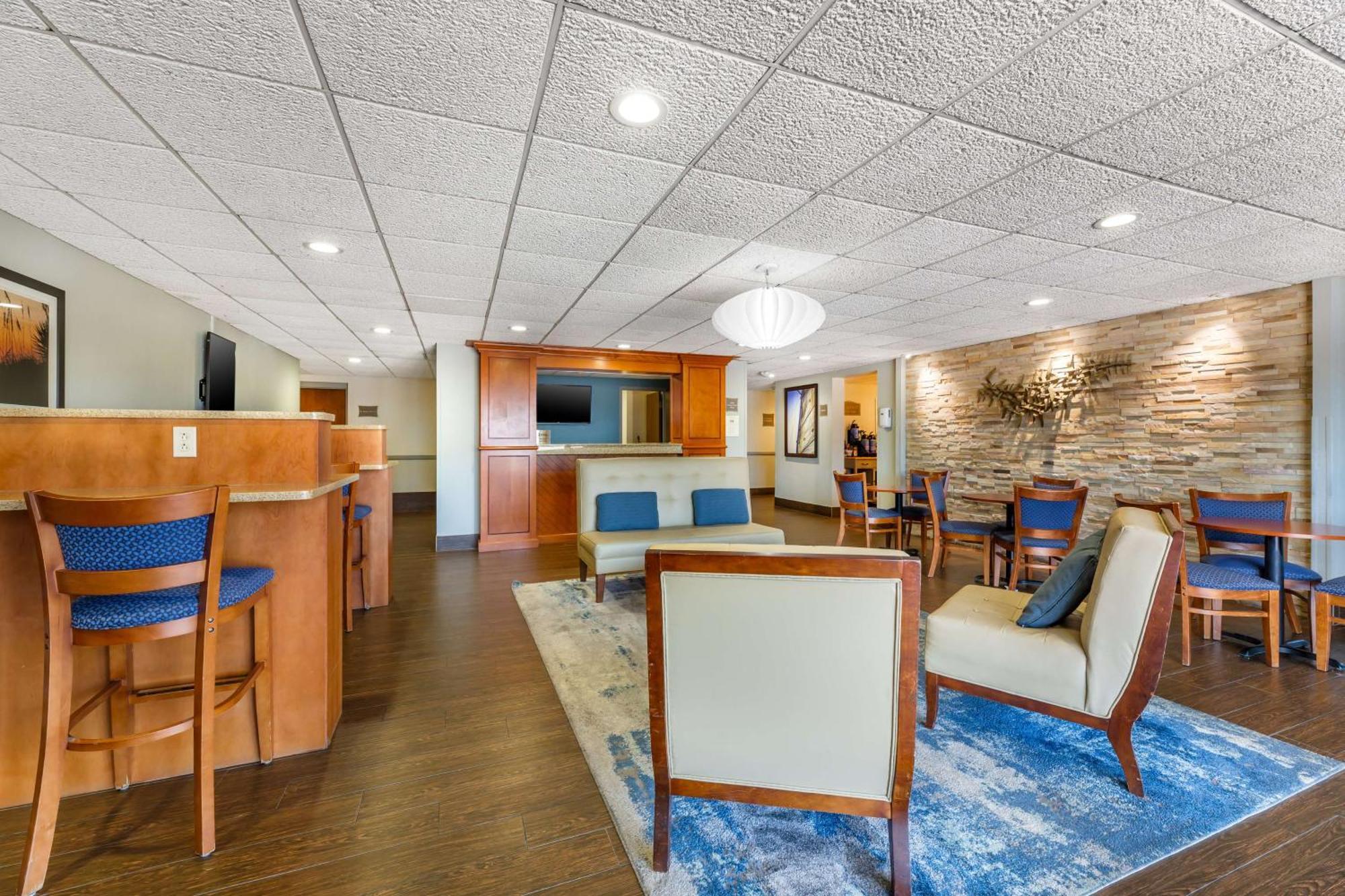 Best Western Port Clinton Exterior photo